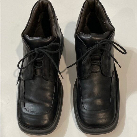 Hugo Boss Black Leather Shoes - Picture 2 of 16